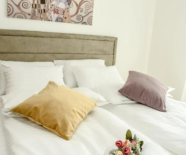 Suncokret 洛兹尼察